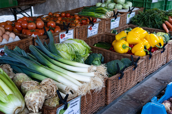 Münstermarkt: Marktprodukt Obst und Gemüse - Copyright: FWTM-Joos